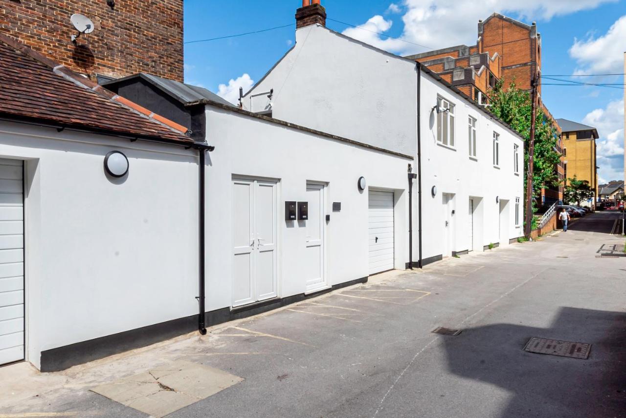 City Centre 3 Bed 8 Guest Parking Near Mayflower! 사우샘프턴 외부 사진